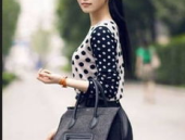 娱乐吃瓜酱服装图片,揭秘娱乐吃瓜酱的潮流服装造型