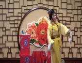 越剧电影王老虎抢亲,王老虎抢亲的传奇爱情故事